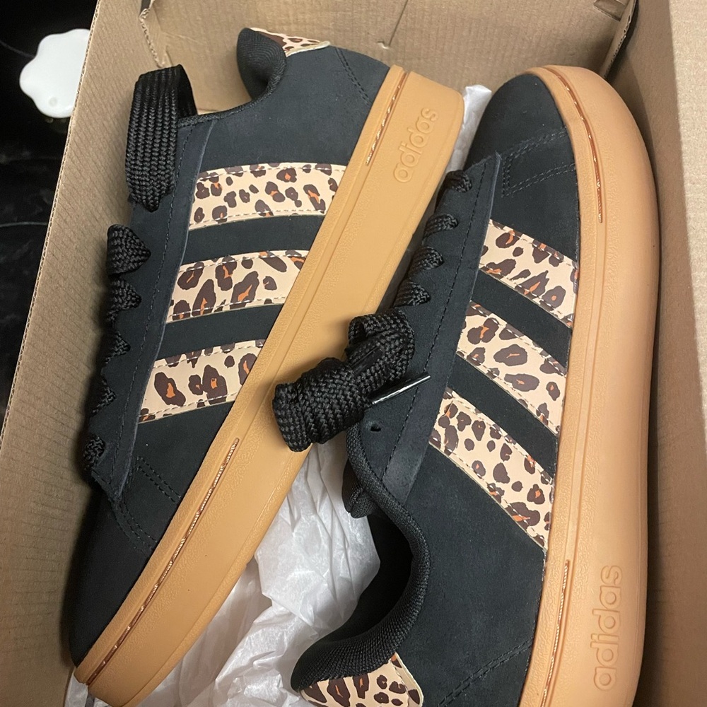 Adidas Grand Court Alphas 00s